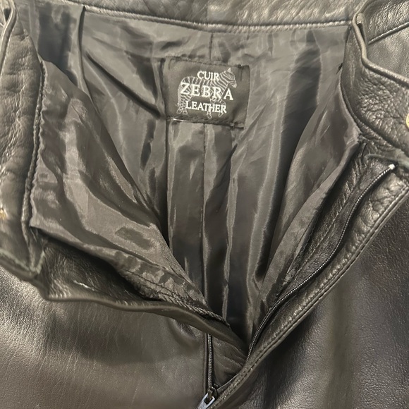 ZEBRA Vtg 100% Leather Pants-Black-Women Size 8/10 Lined-Made in Canada - Picture 3 of 8